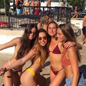 Meet your Posher, Alexandra